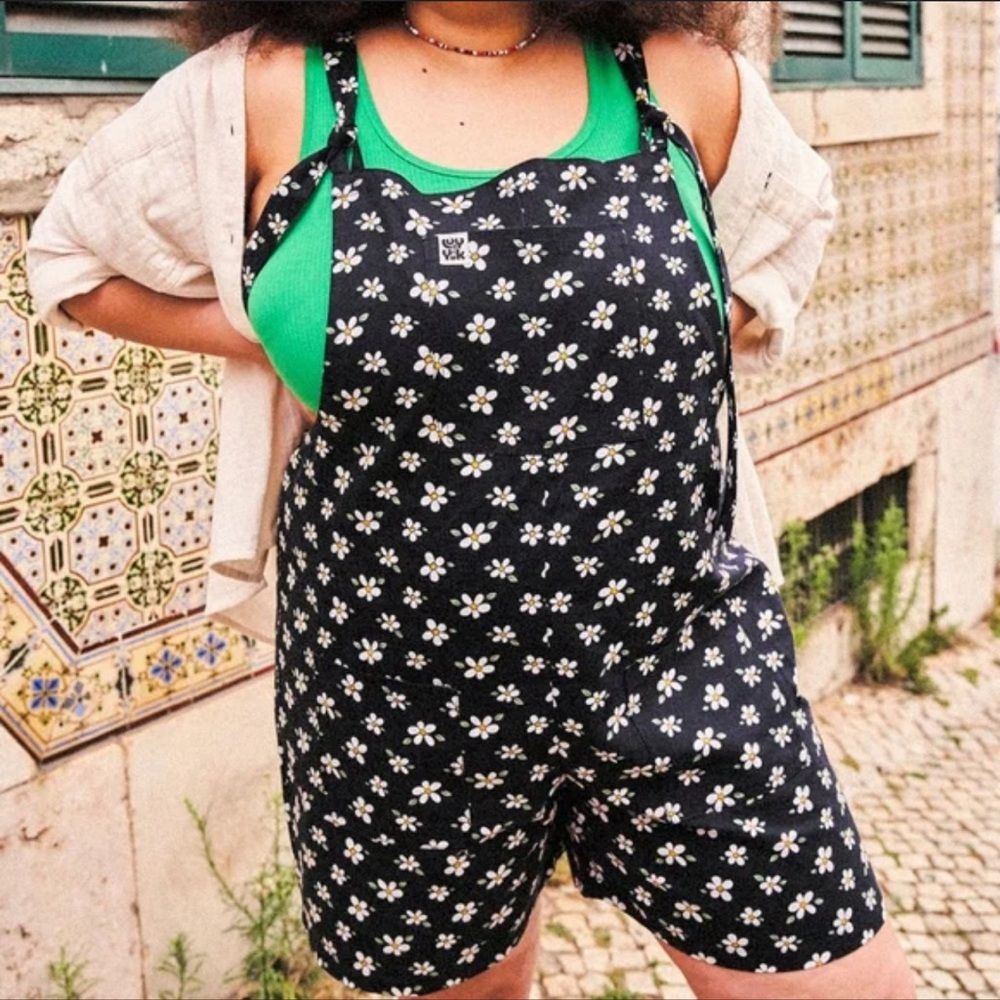 Lucy & Yak Daisy Floral Short Overall Black and White Original Dungaree Shorts